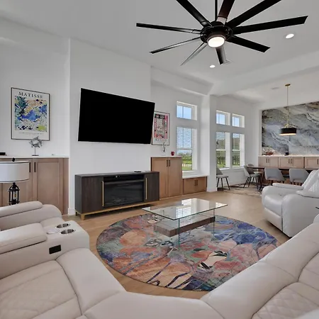Gulf Breeze Vila